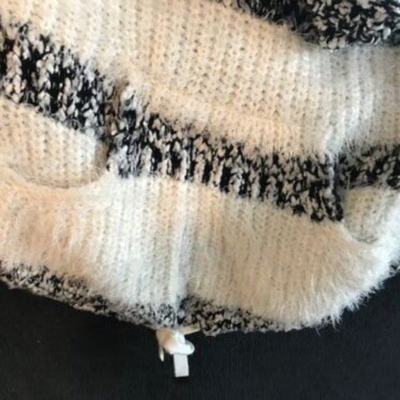 "New Connection " Dolman Striped Sweater Women's Size L - Picture 2 of 3